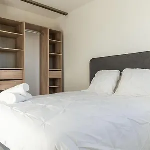 T2 Chic - Vue Et Montagne Appartement